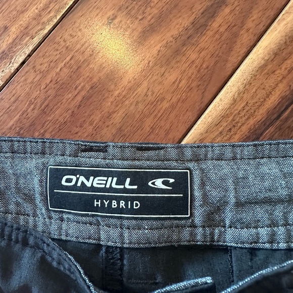 O’Neill men’s black shorts hyperdry size 30 - Picture 2 of 3